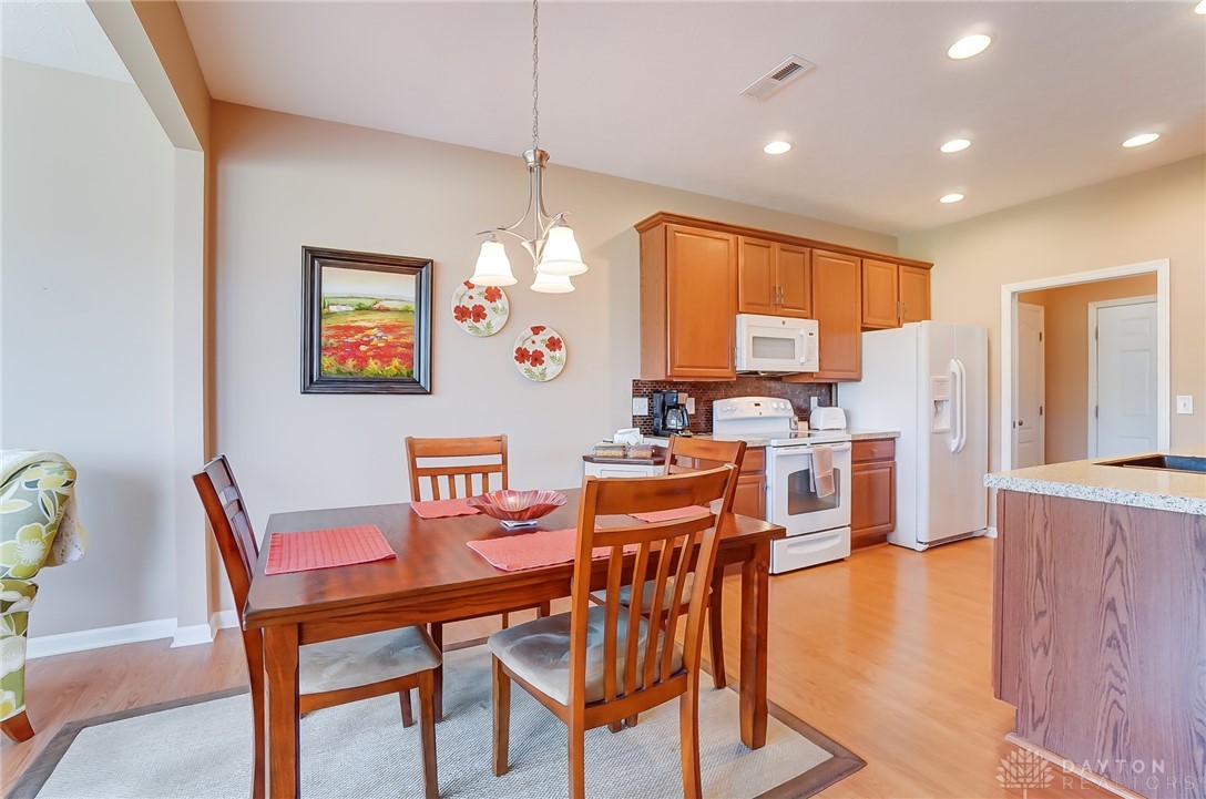 9303 Sweet Shrub Circle