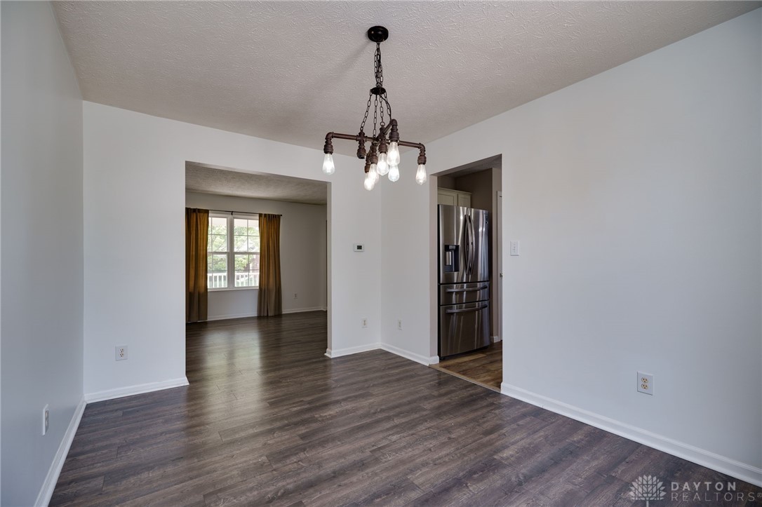 4225 Forest Ridge Boulevard