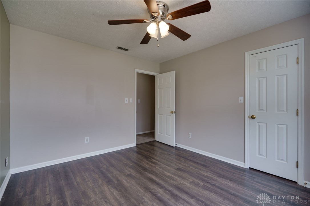 4225 Forest Ridge Boulevard