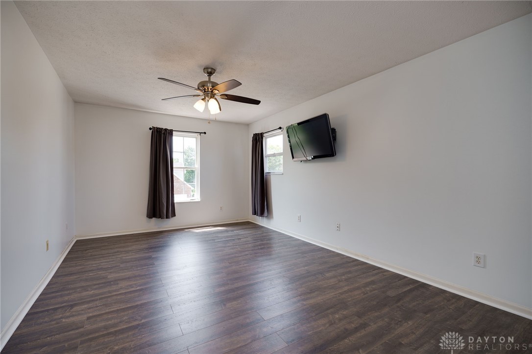 4225 Forest Ridge Boulevard