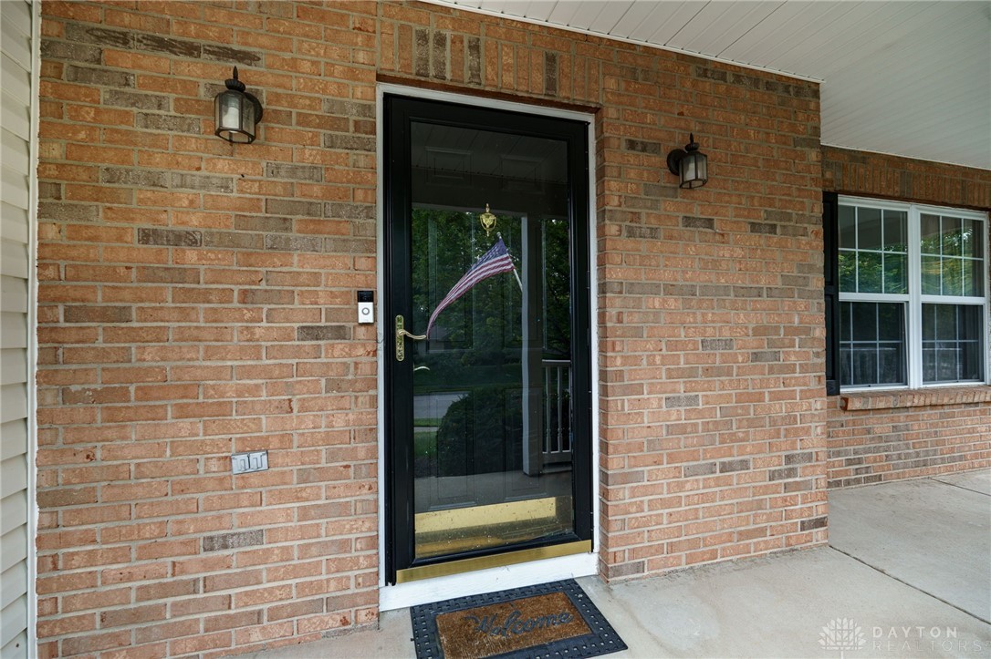 4225 Forest Ridge Boulevard