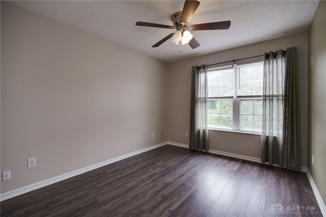 4225 Forest Ridge Boulevard