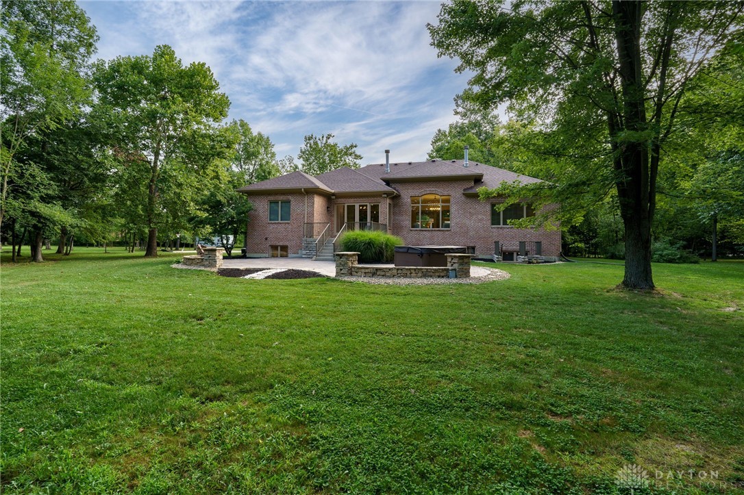 8551 Sycamore Trails Drive