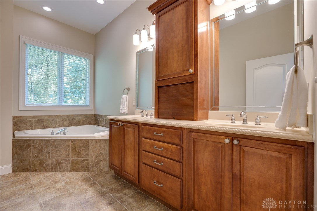 8551 Sycamore Trails Drive