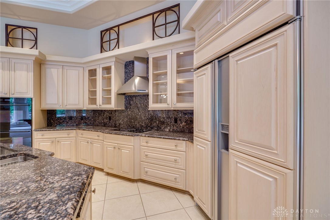 10730 Falls Creek Lane