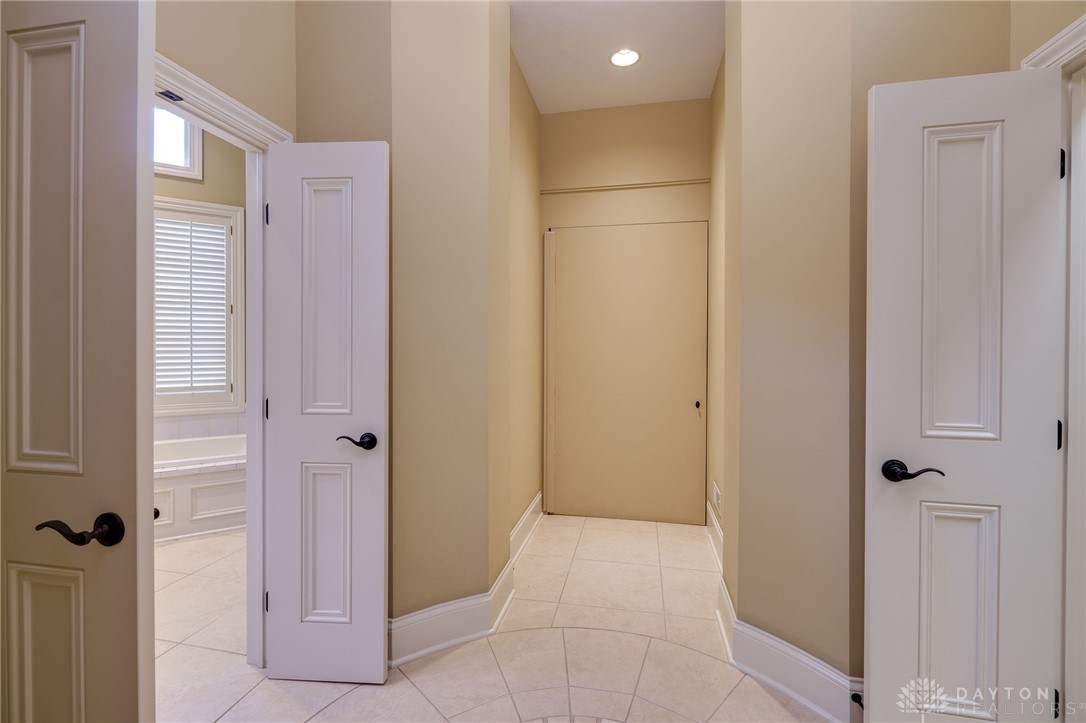 10730 Falls Creek Lane