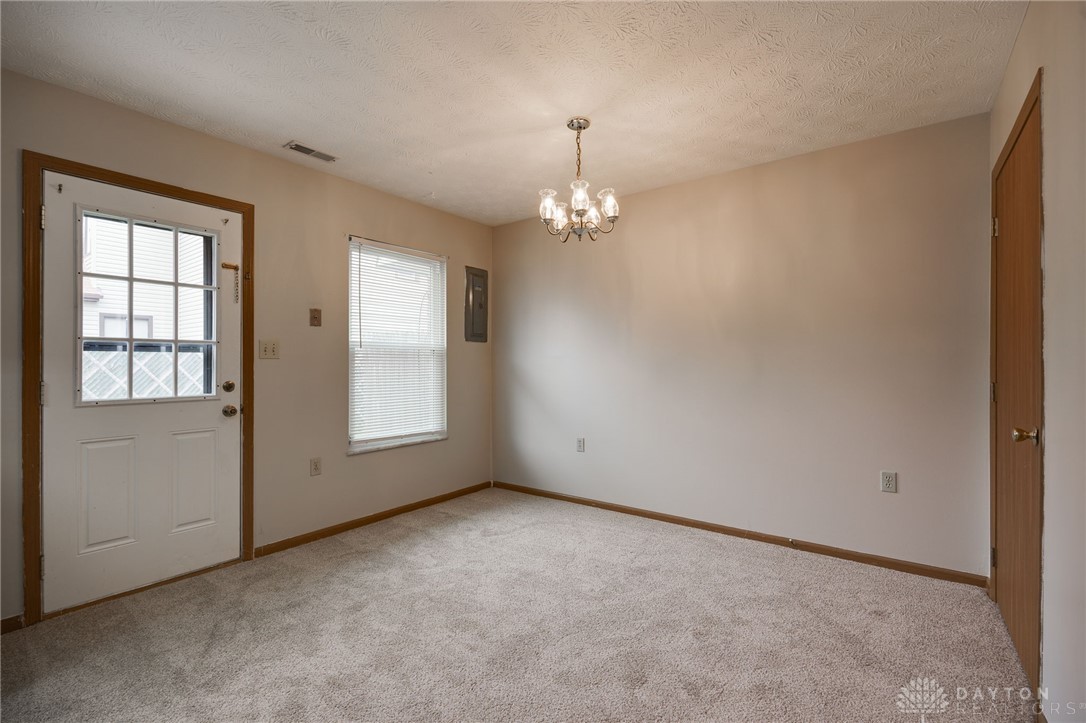 208-214 E Main Street