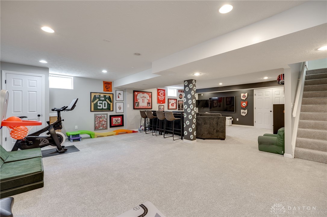 946 Paul Vista Drive