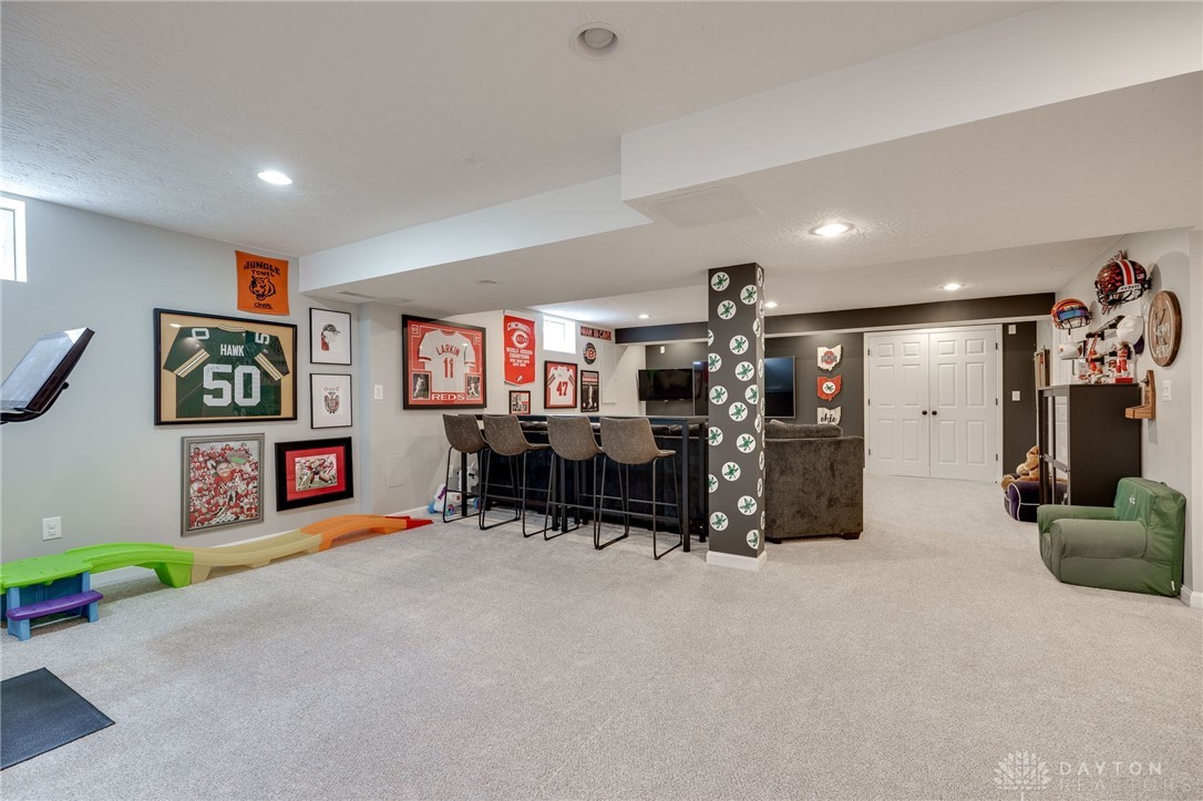 946 Paul Vista Drive