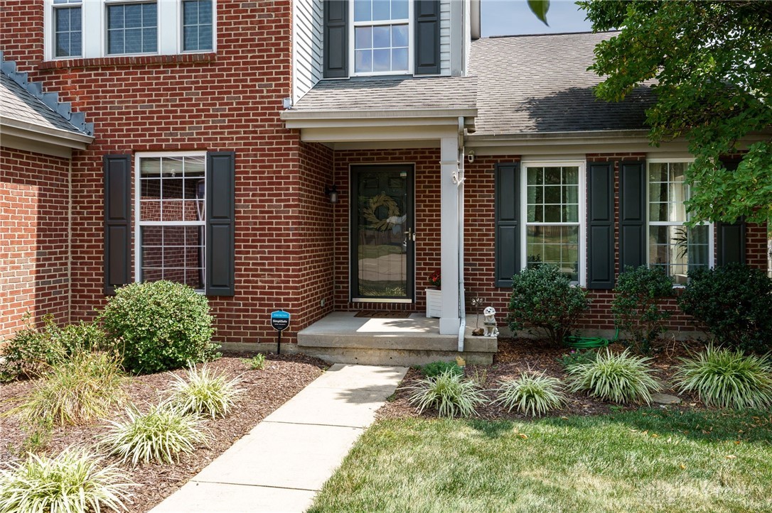 946 Paul Vista Drive