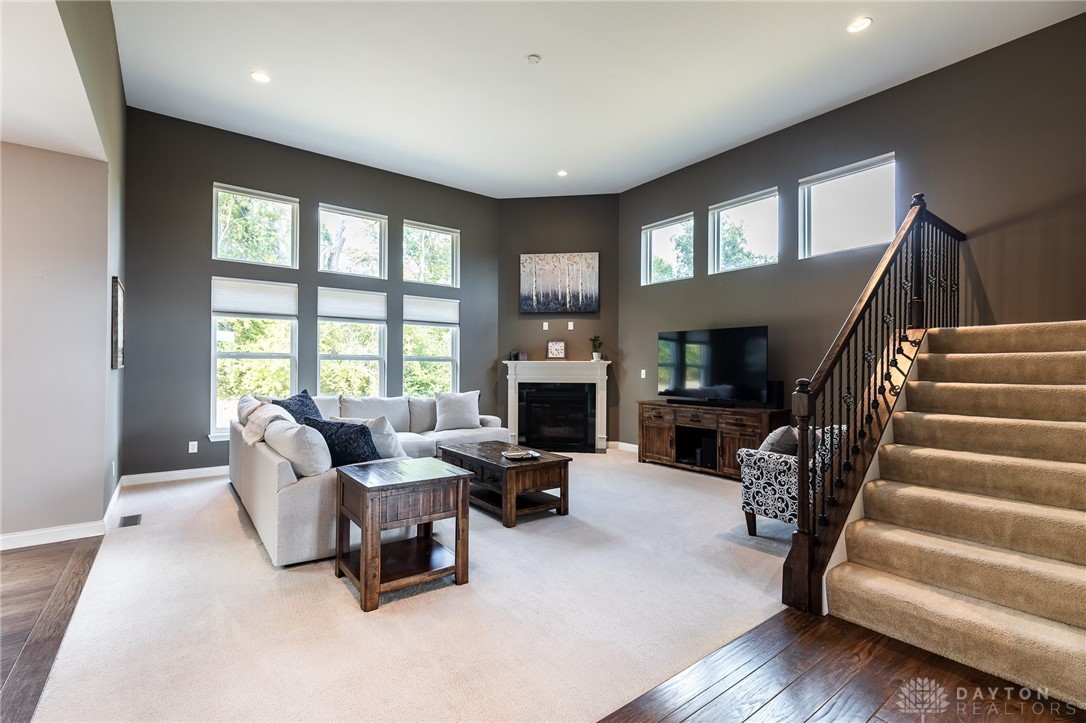 412 Belleclaire Hill