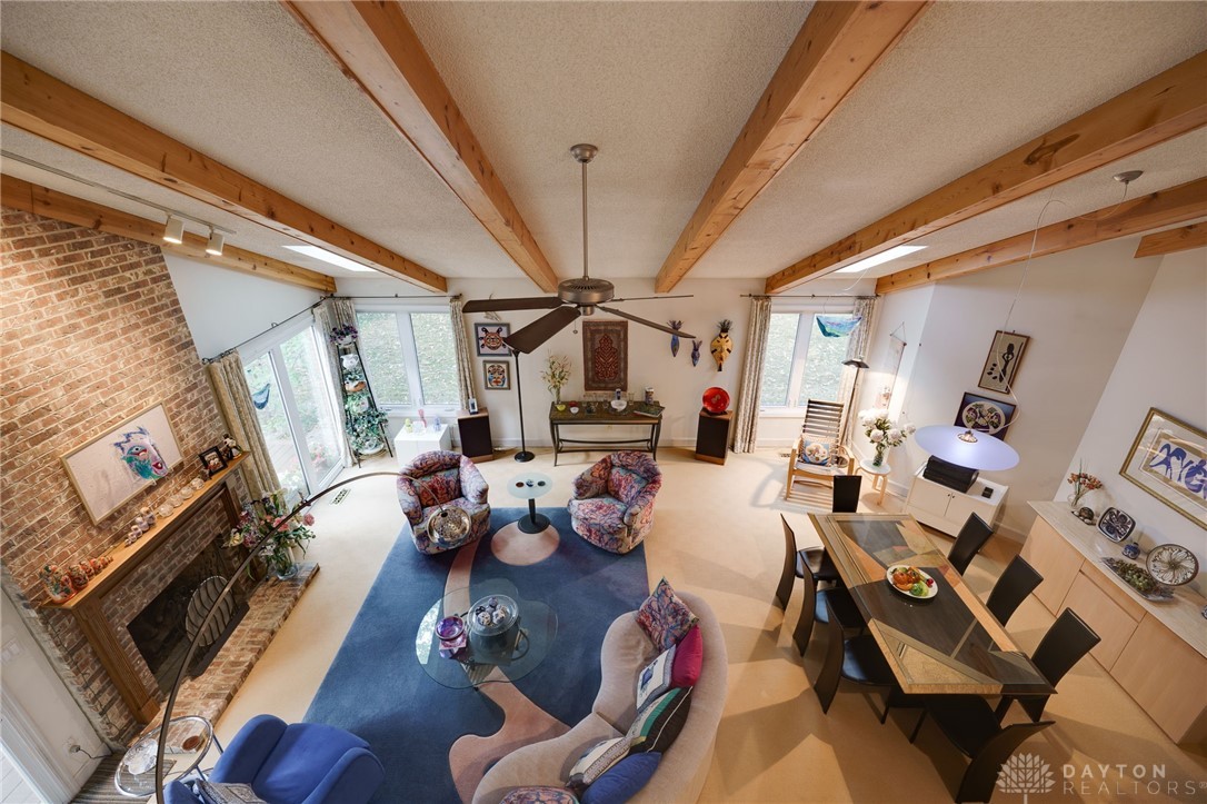 817 Lincoln Woods Court