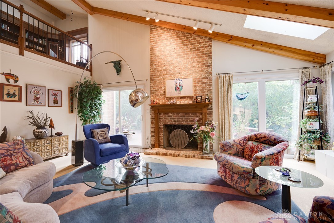 817 Lincoln Woods Court