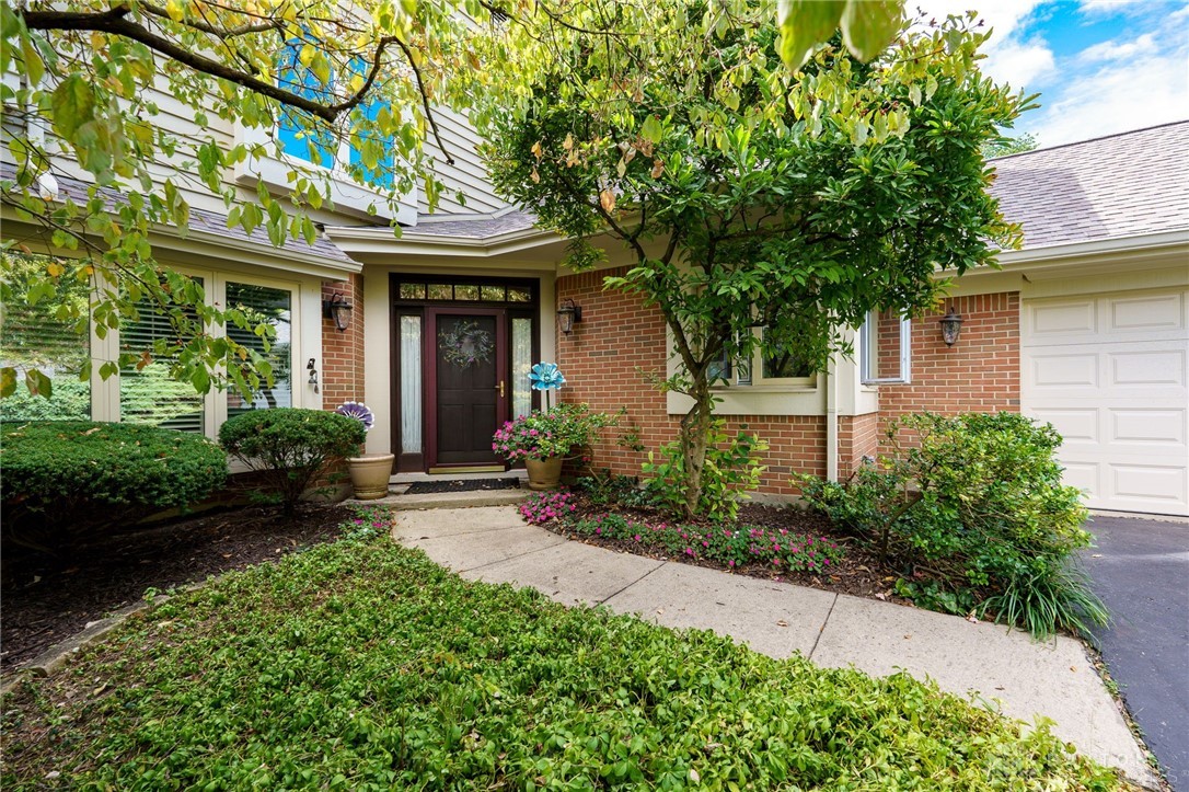 817 Lincoln Woods Court