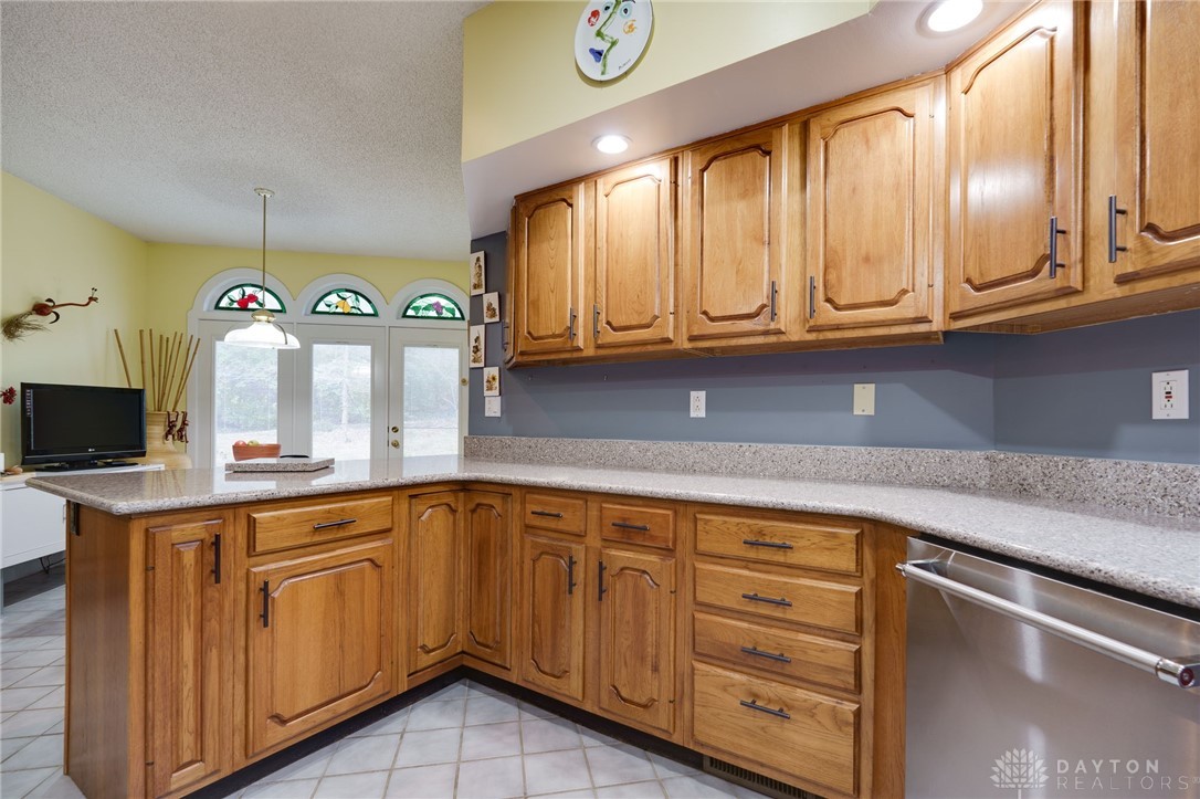 817 Lincoln Woods Court