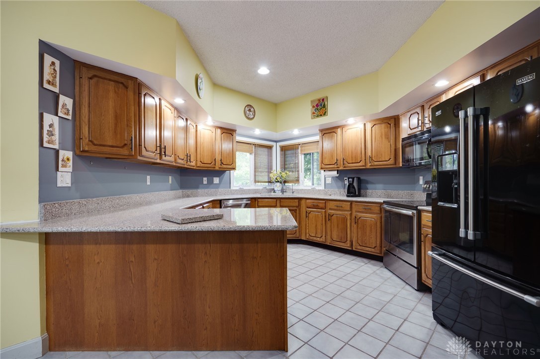 817 Lincoln Woods Court