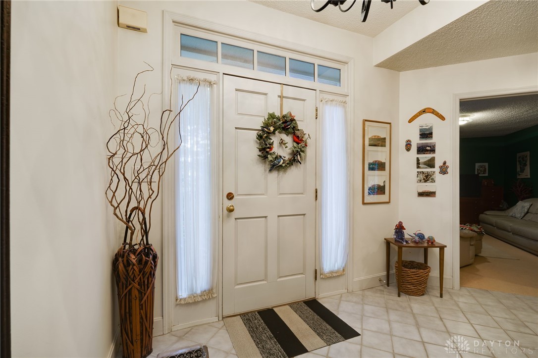 817 Lincoln Woods Court