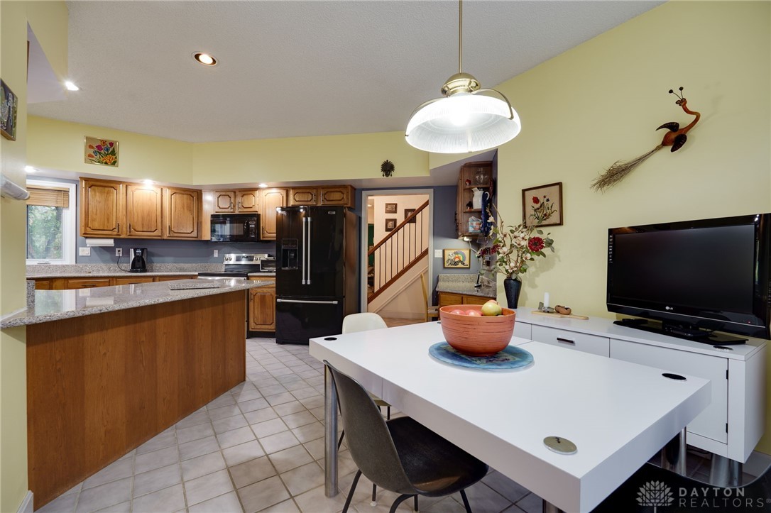 817 Lincoln Woods Court