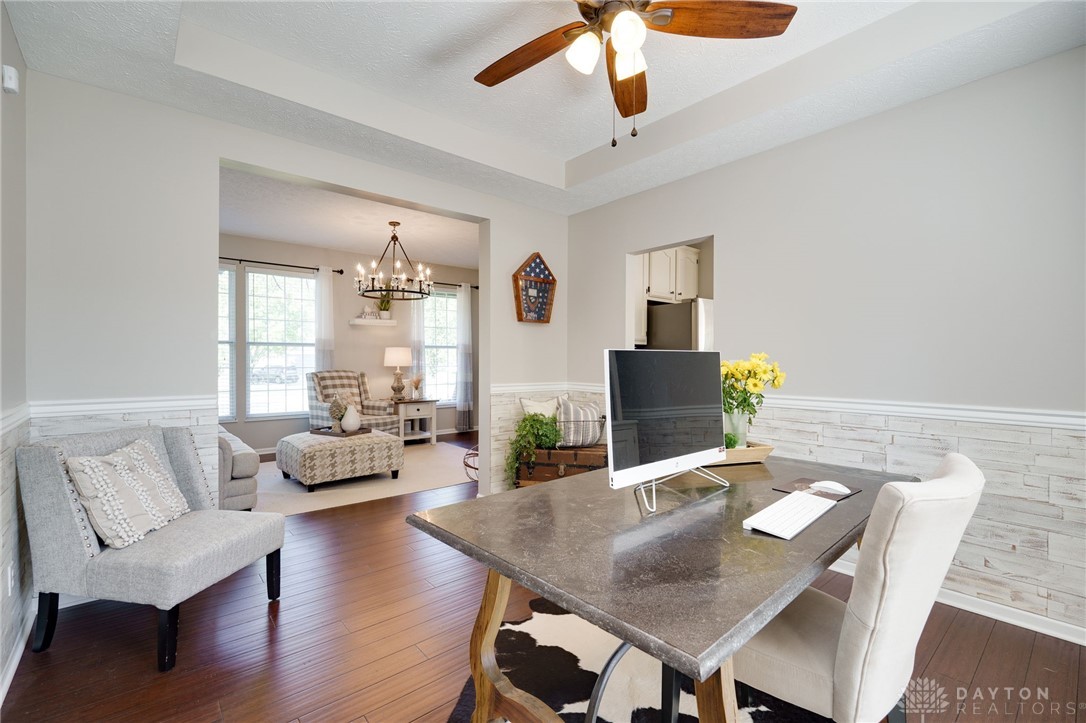 1421 Applebrook Lane