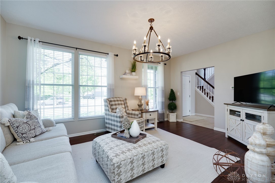 1421 Applebrook Lane