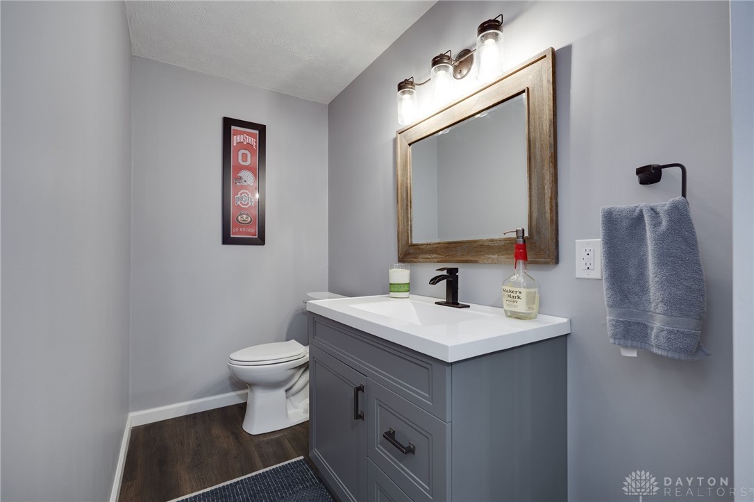 1421 Applebrook Lane