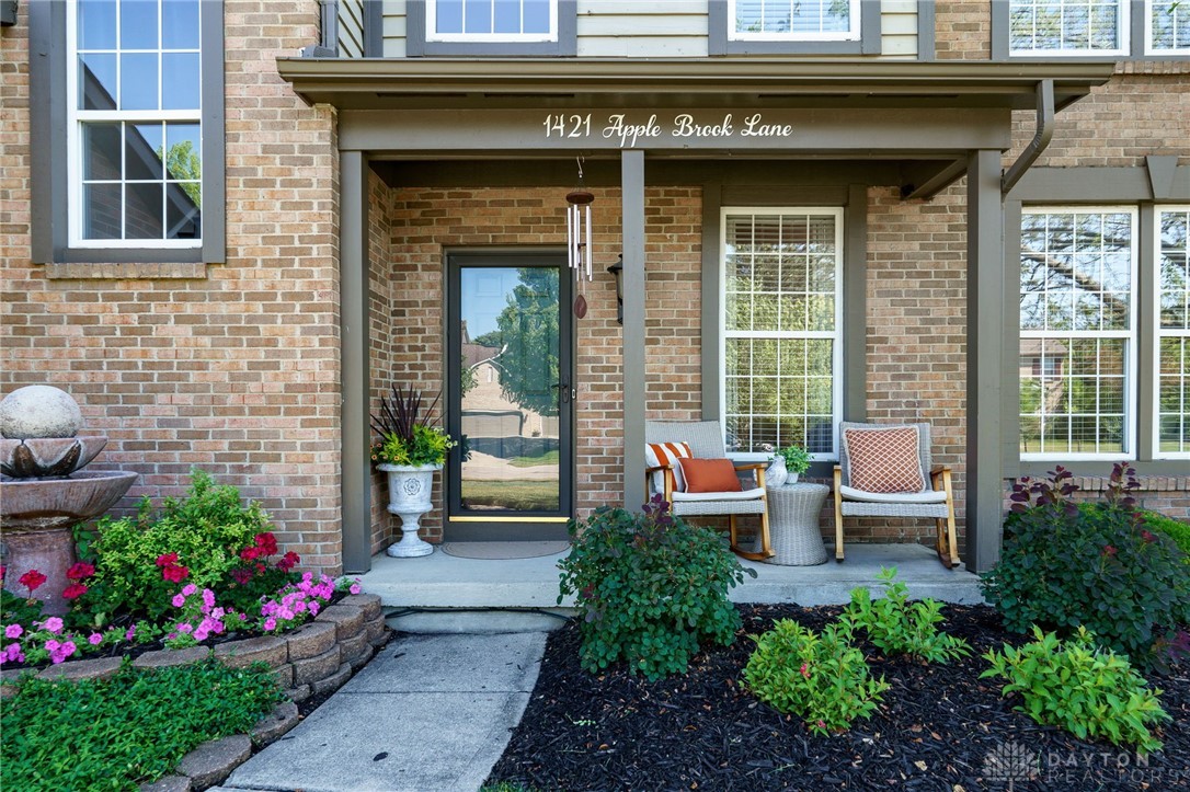 1421 Applebrook Lane