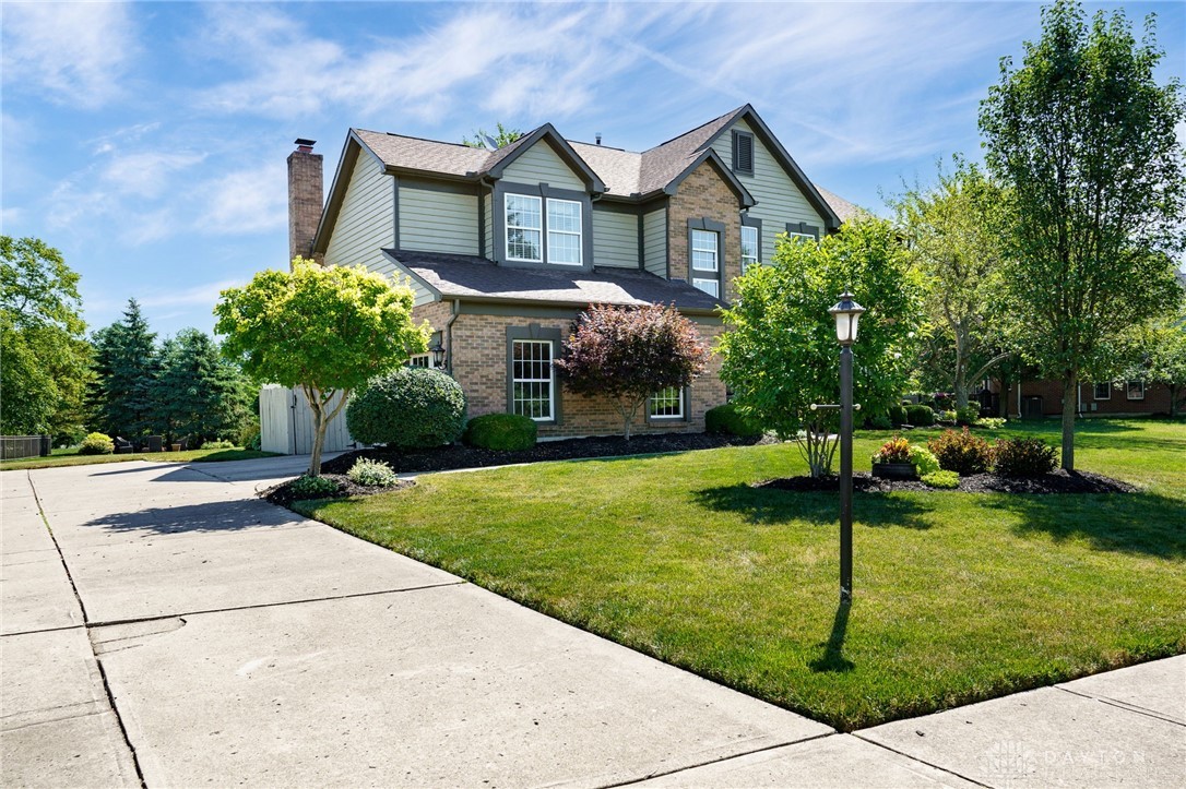 1421 Applebrook Lane