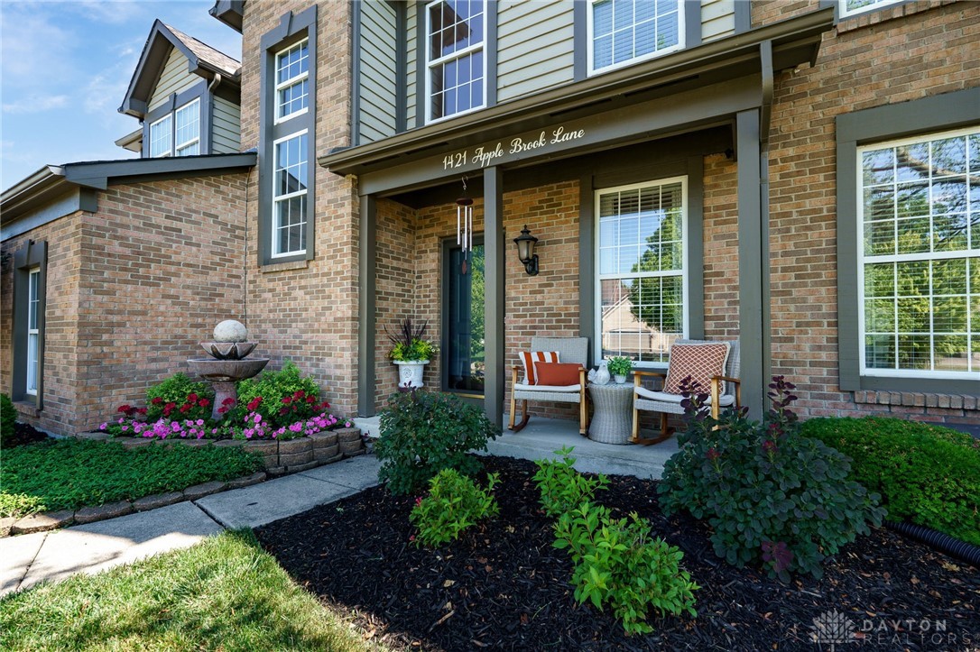 1421 Applebrook Lane