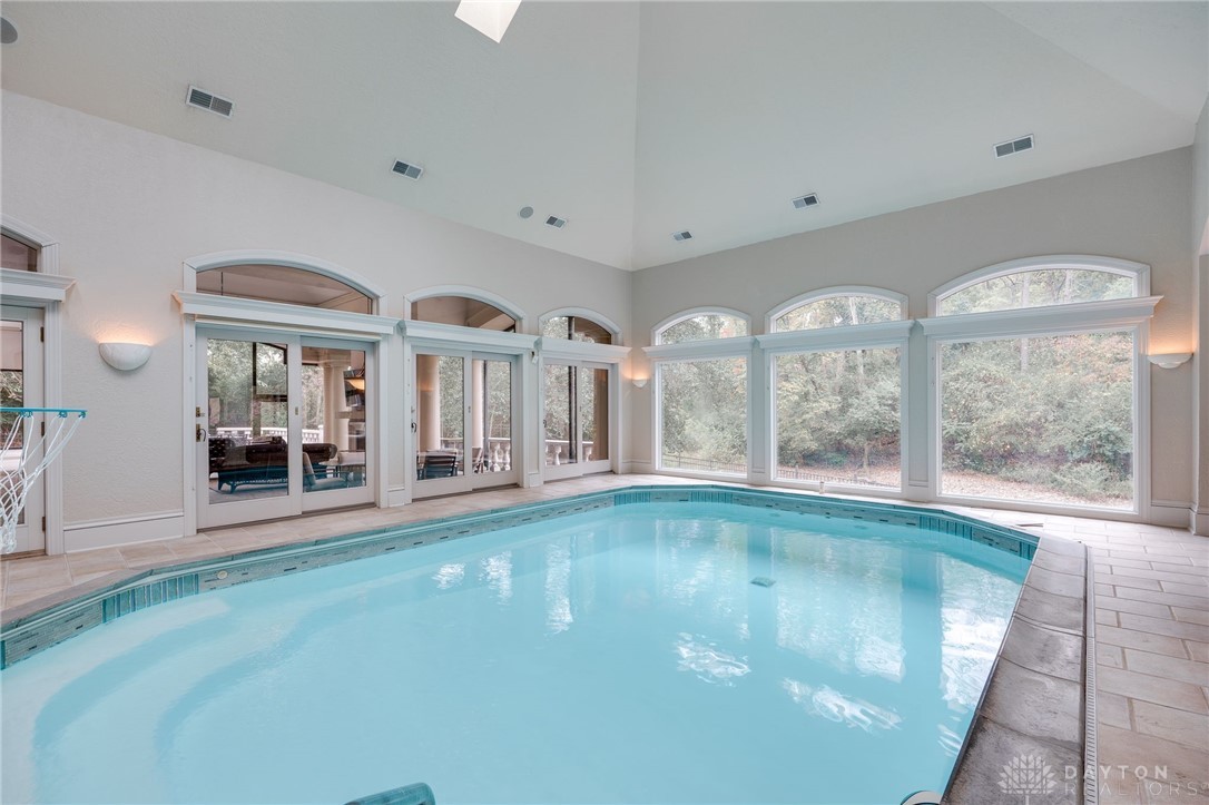 1658 W Alex Bell Road