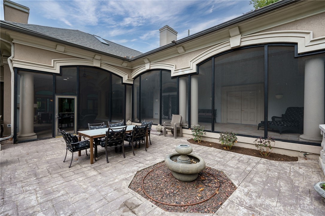 1658 W Alex Bell Road