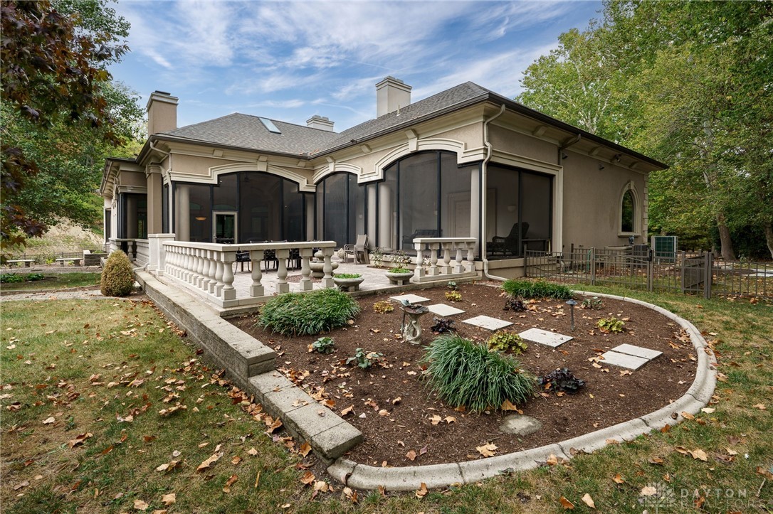 1658 W Alex Bell Road