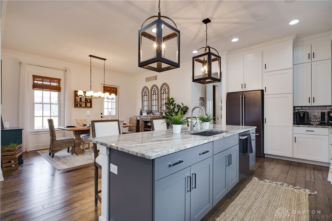 3801 Anderson Street