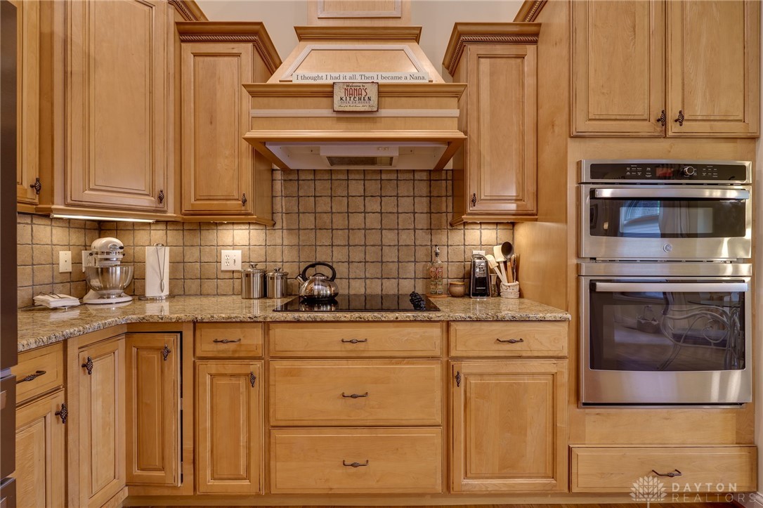 6920 Clearview Court