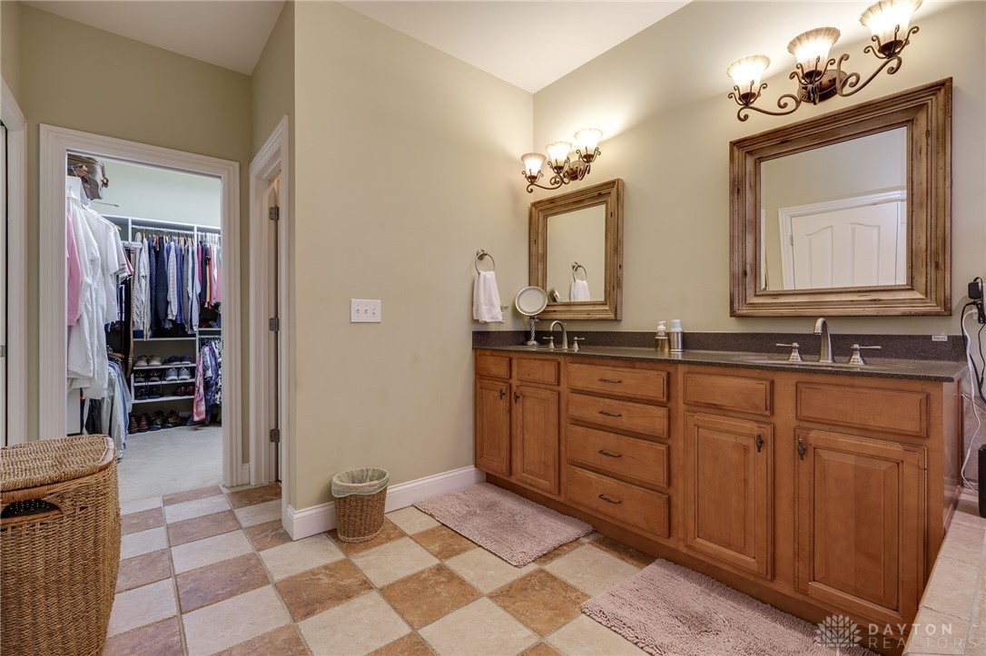 6920 Clearview Court