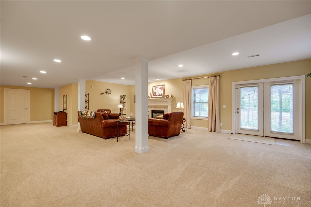 6920 Clearview Court