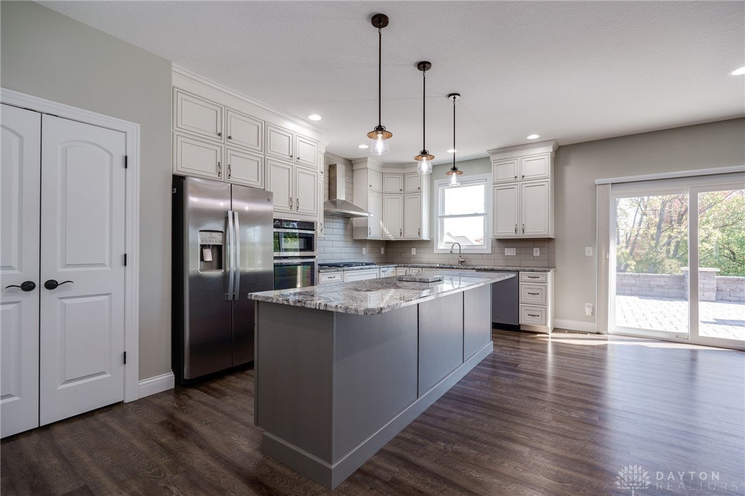 346 Crown Point Drive