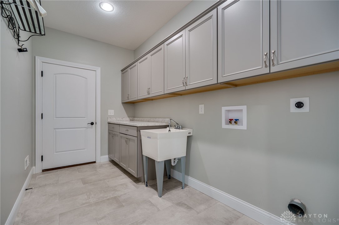 346 Crown Point Drive