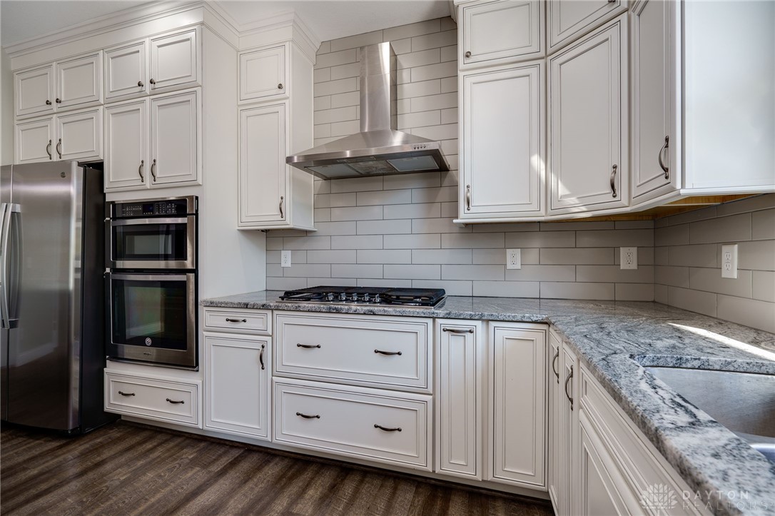 346 Crown Point Drive