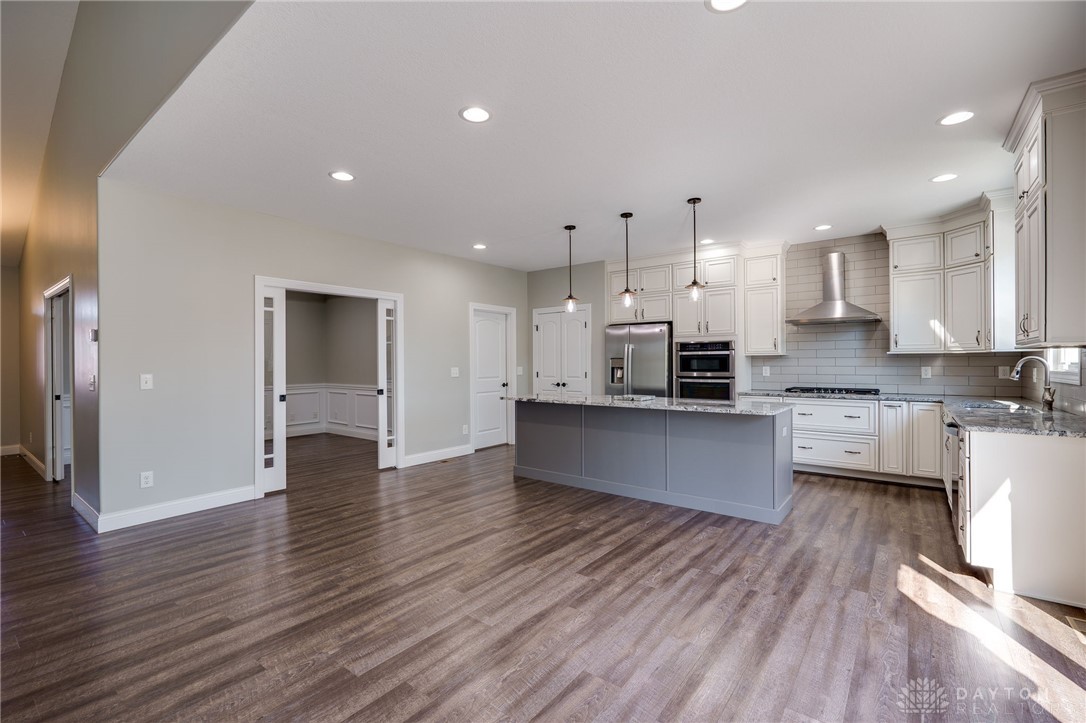 346 Crown Point Drive