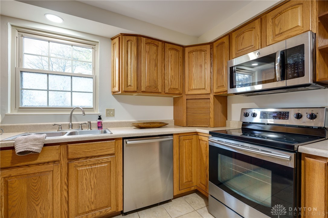 9745 Stonerock Court