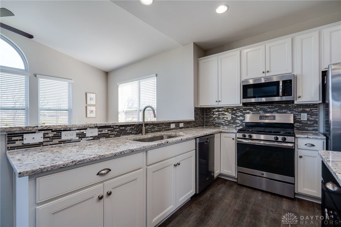 1064 Lancashire Drive