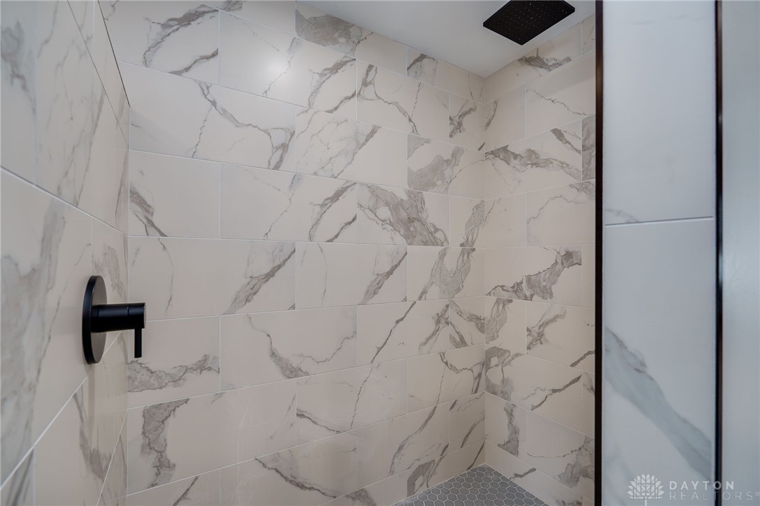 776 E Lower Springboro Road