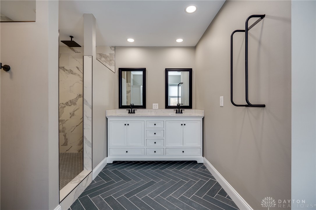 776 E Lower Springboro Road