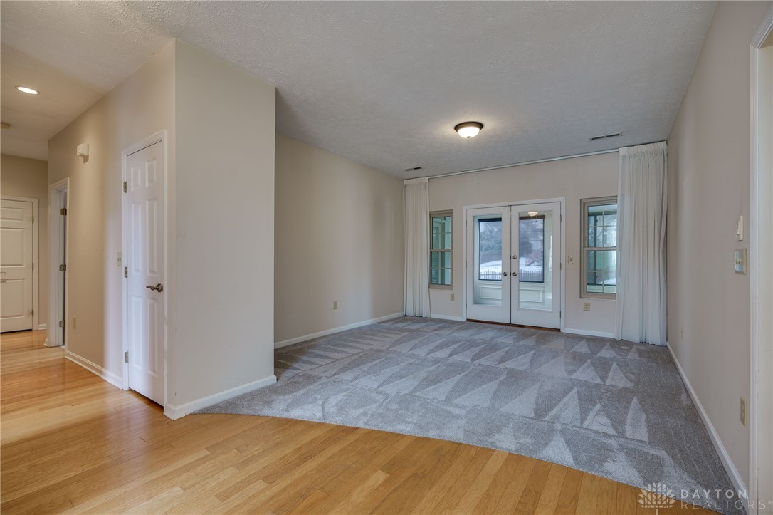 3762 E Sudbury Court