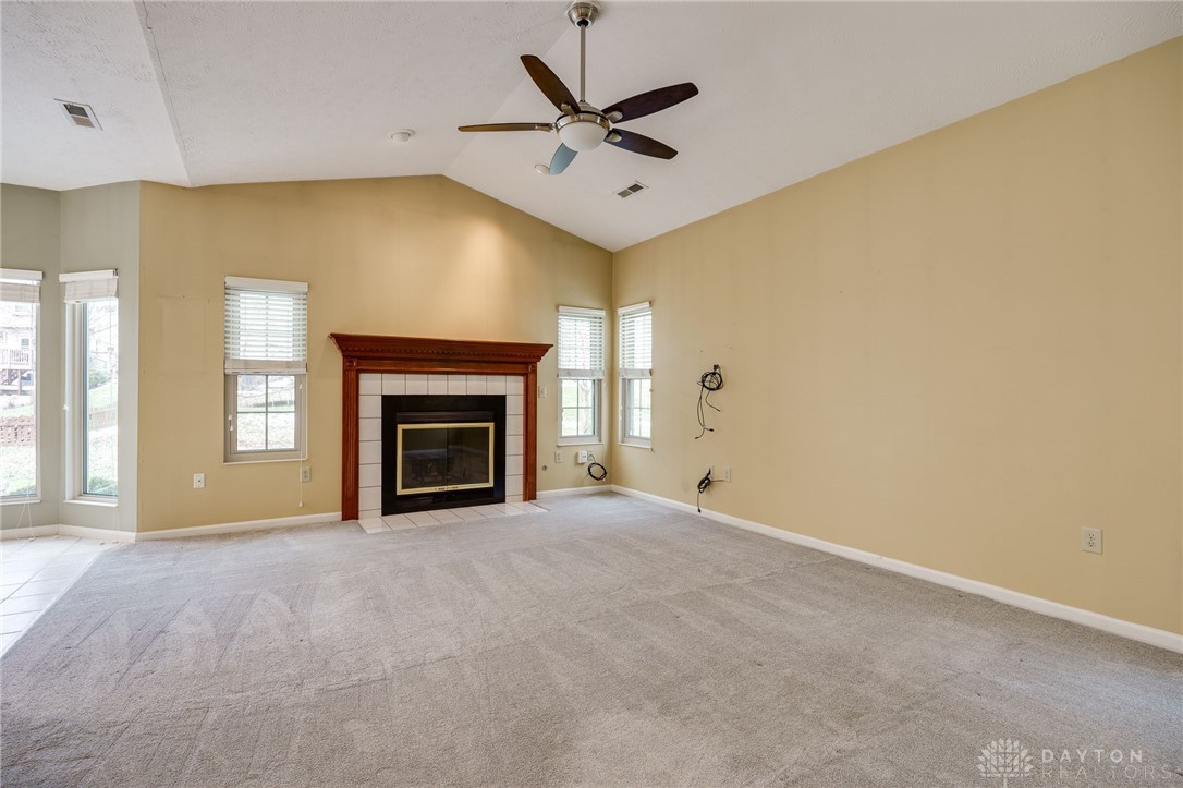 3762 E Sudbury Court