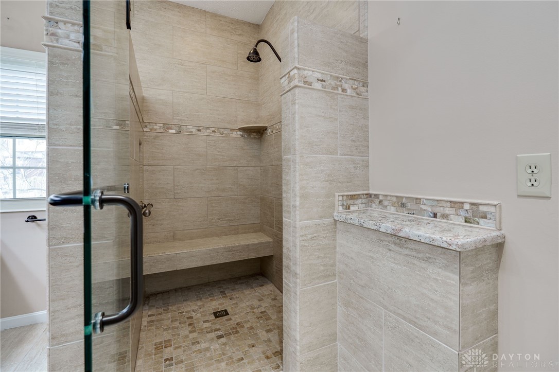 3762 E Sudbury Court