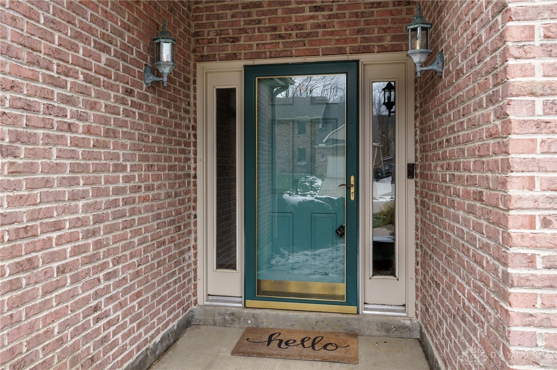 3762 E Sudbury Court