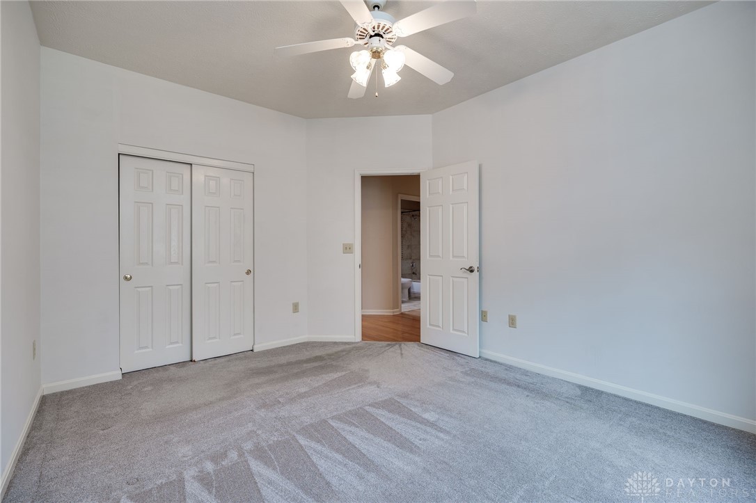 3762 E Sudbury Court