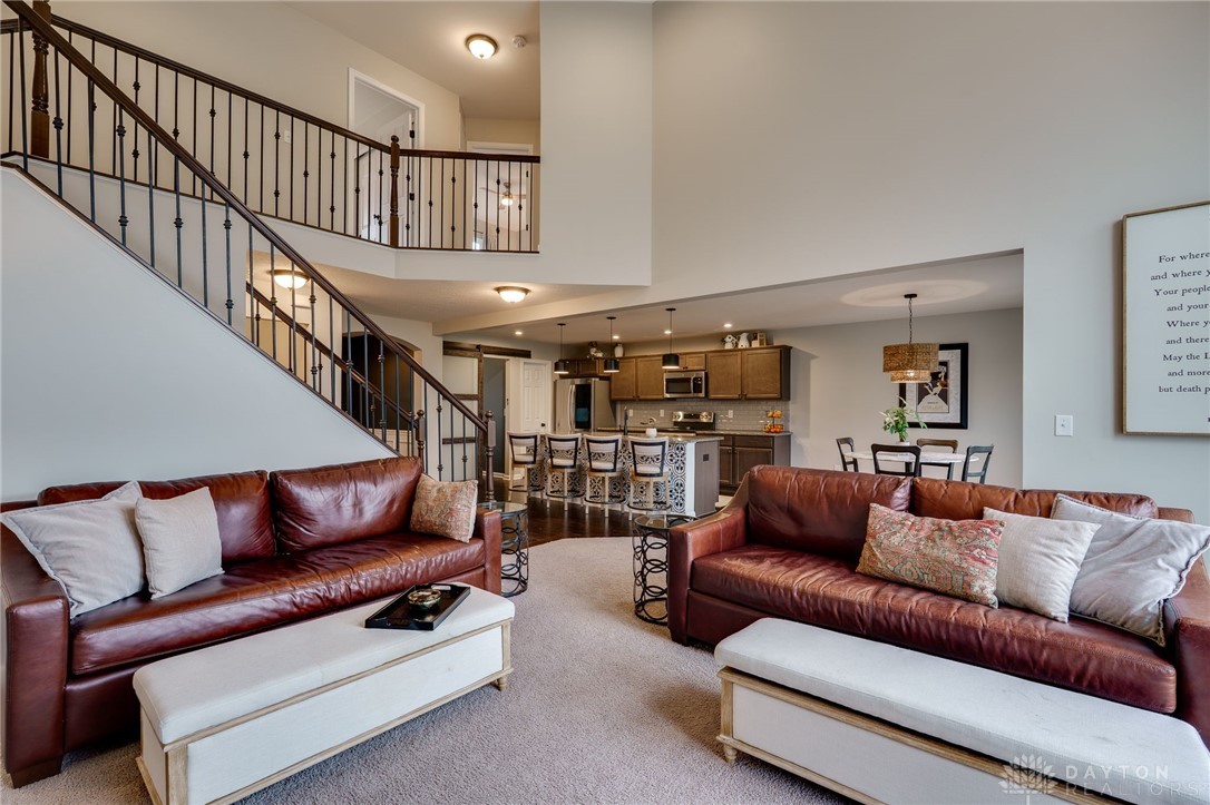 1565 Canterbury Court