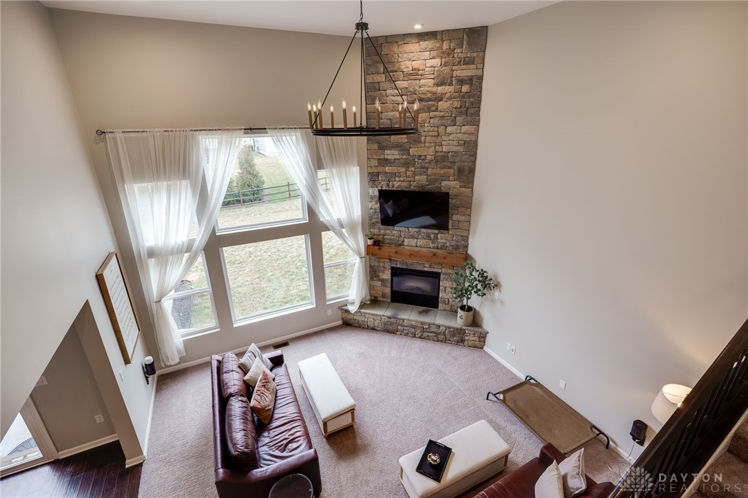 1565 Canterbury Court